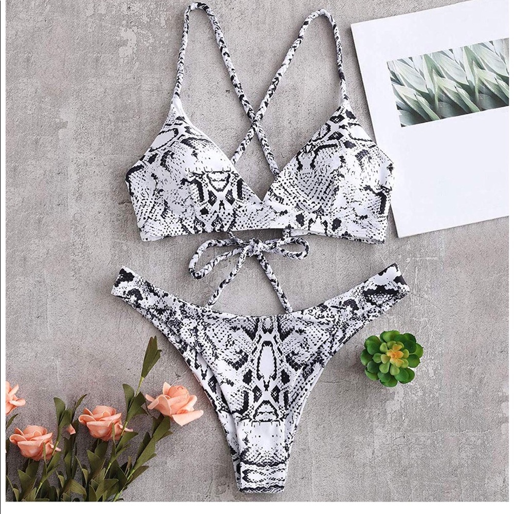 Snakeskin print bikini size S